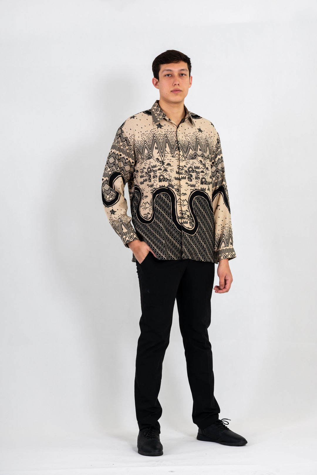 Men's Batik Shirt - Sandscape | Long Sleeves 3