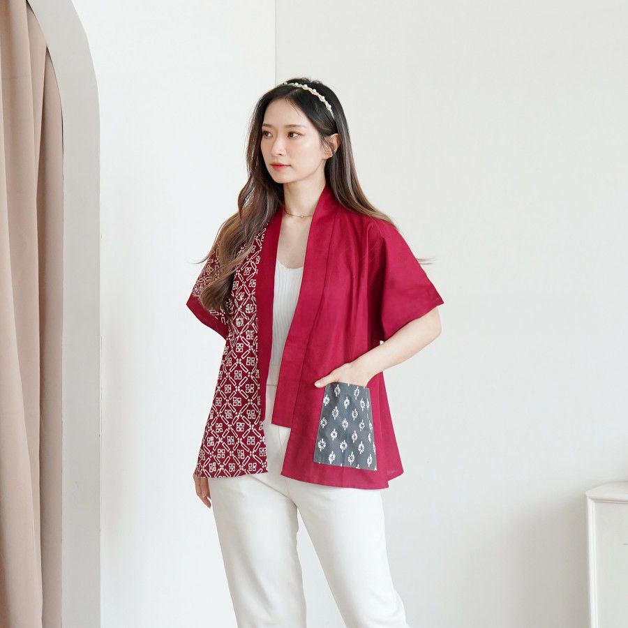 Women's Batik Kimono Jacket - Artisanal Embroidery - red